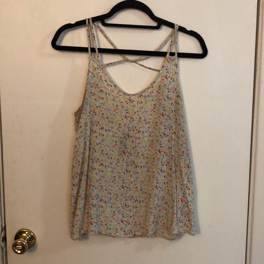 Multi-color geometric shape tank top